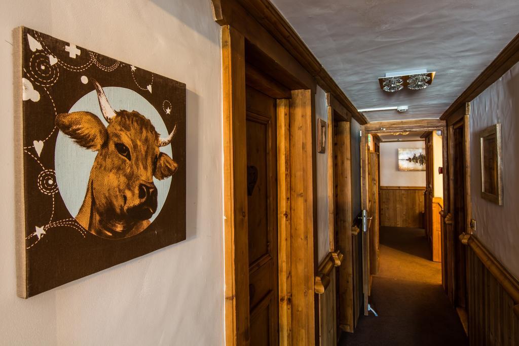 Hotel Les Monts Charvin 3*