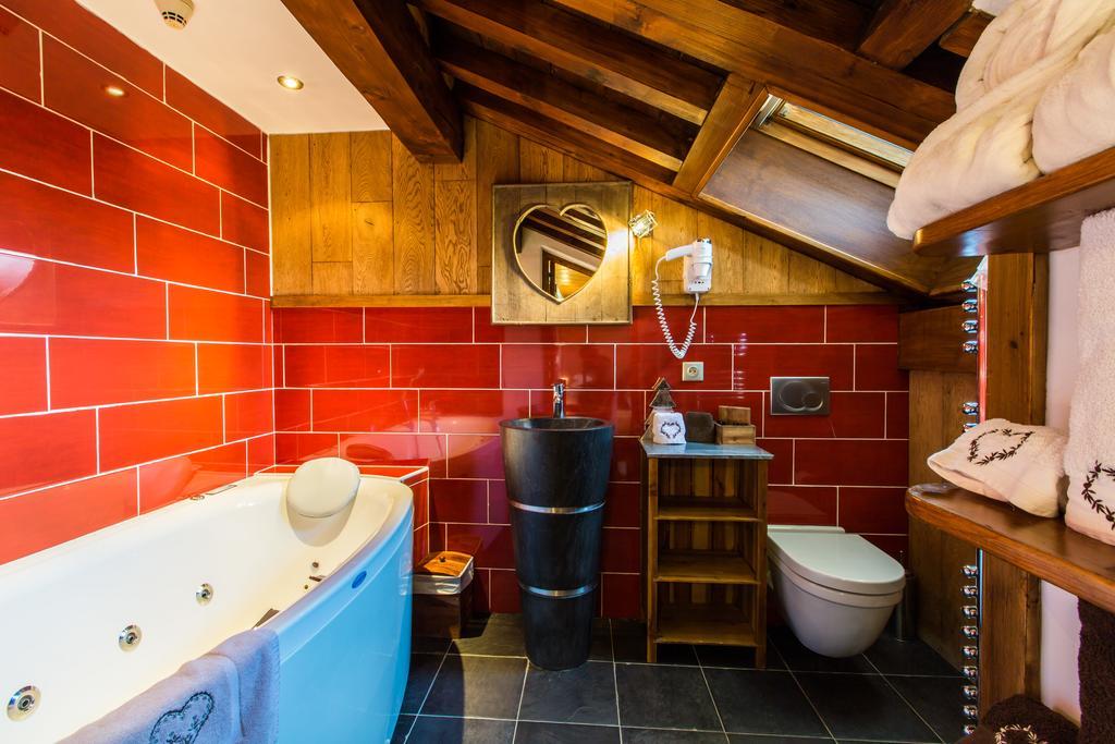 Hotel Les Monts Charvin 3*